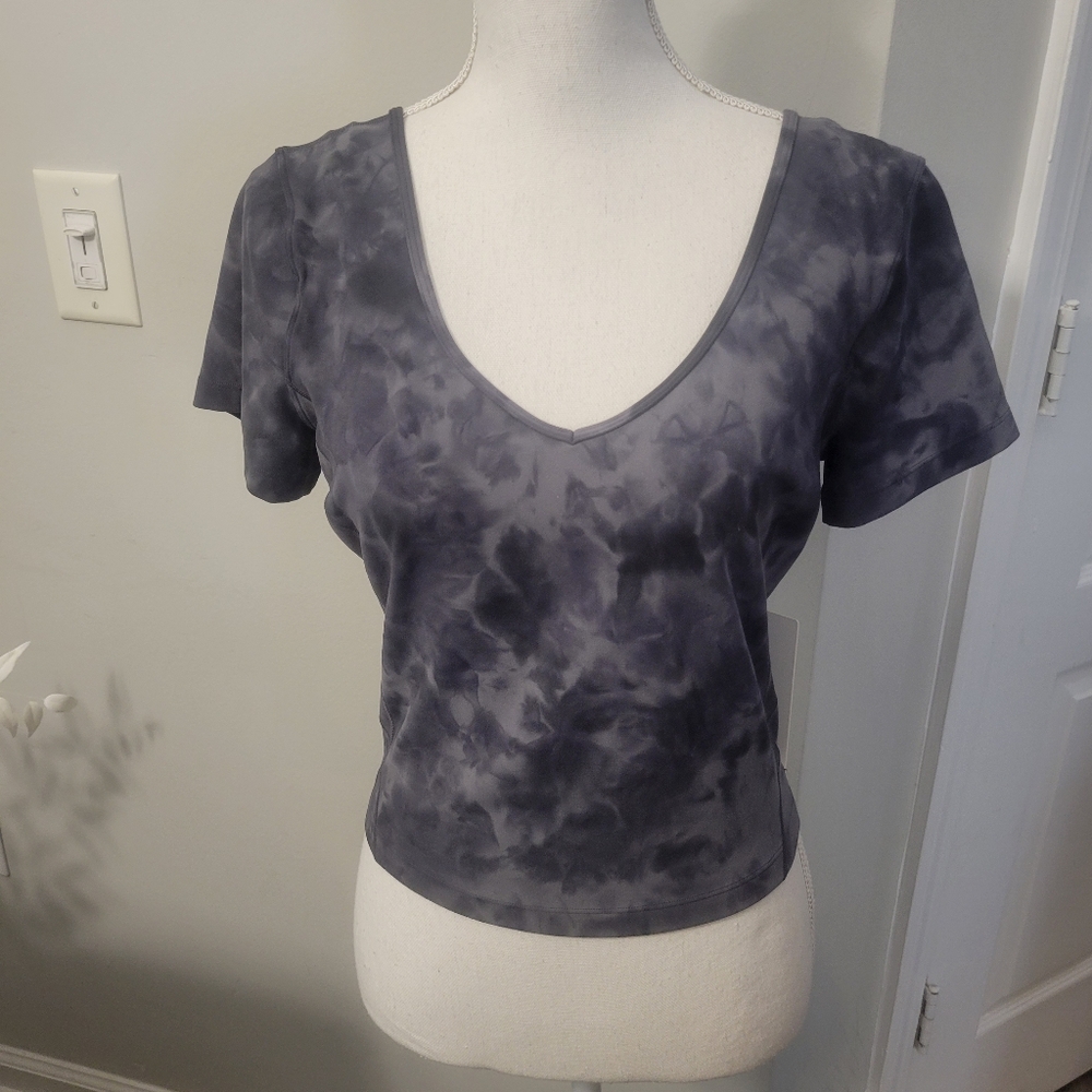 LULULEMON ALIGN TEE
